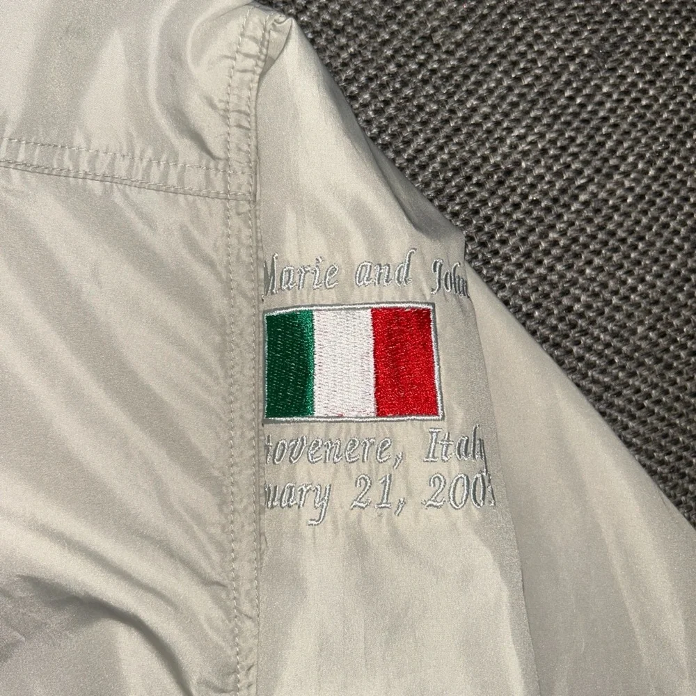 90s Columbia tan Italian Flag Windbreaker
